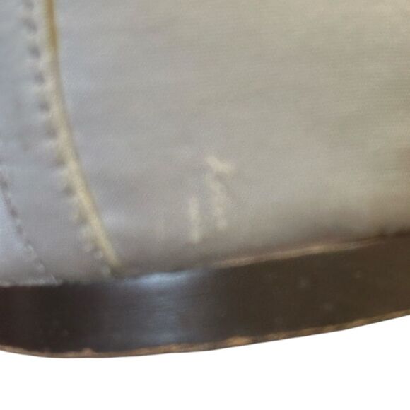 Badgley Mischka White GiGi Embellished Flat Size 4 - Picture 10 of 10